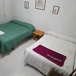 4 Personas En *