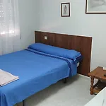4 Personas En *
