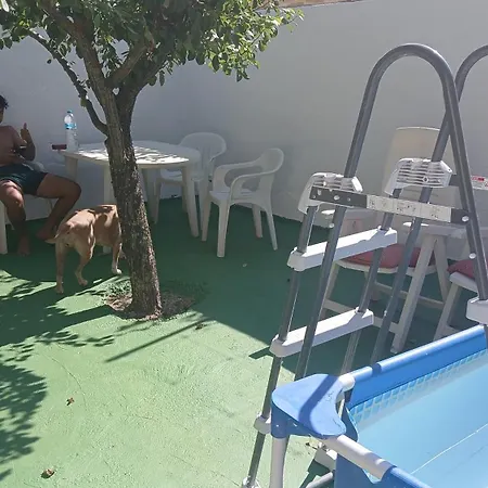 4 Personas En Tolède