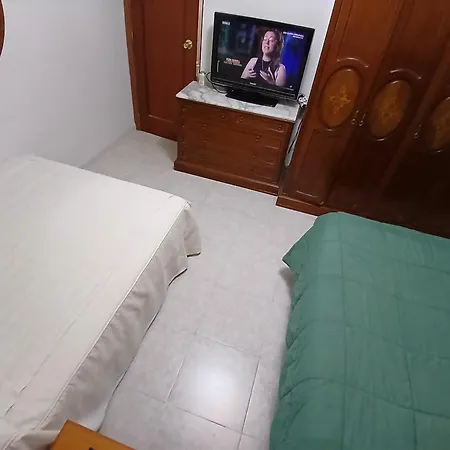 4 Personas En *