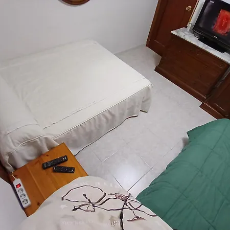 4 Personas En Tolède